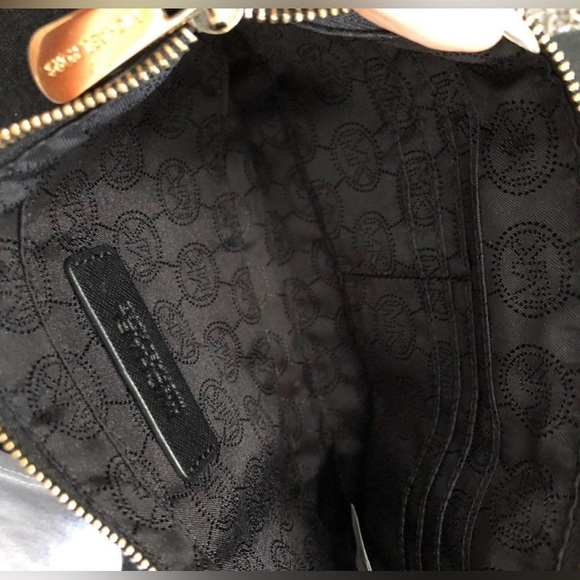 Michael Kors Bedford Black Calf Hair Wristlet/Clutch with Zip Closure - Picture 3 of 4